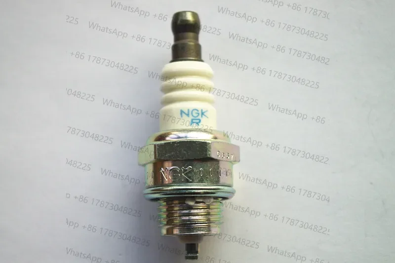 Genuine NGK BPMR6A Spark Plug  - огляд і ціна Gardening Tools In Japan
